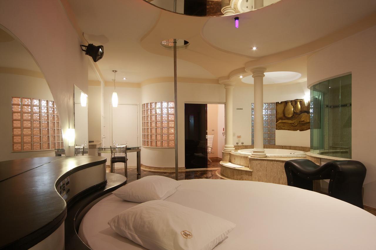 Motel Imperium (Adults Only) Osasco Exteriör bild